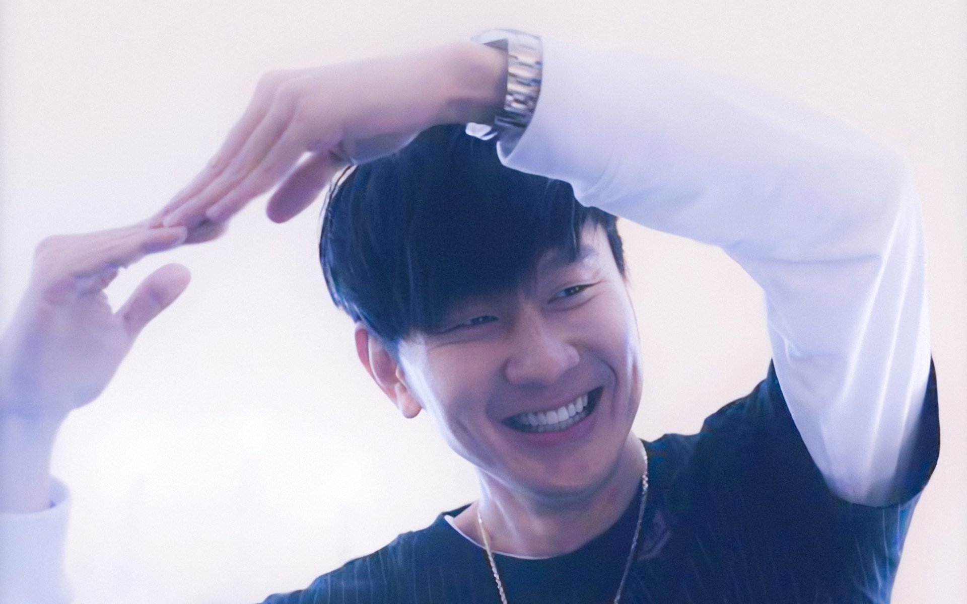 克莱尔稳扎稳打 展现自由泳长项实力，克莱尔jmb