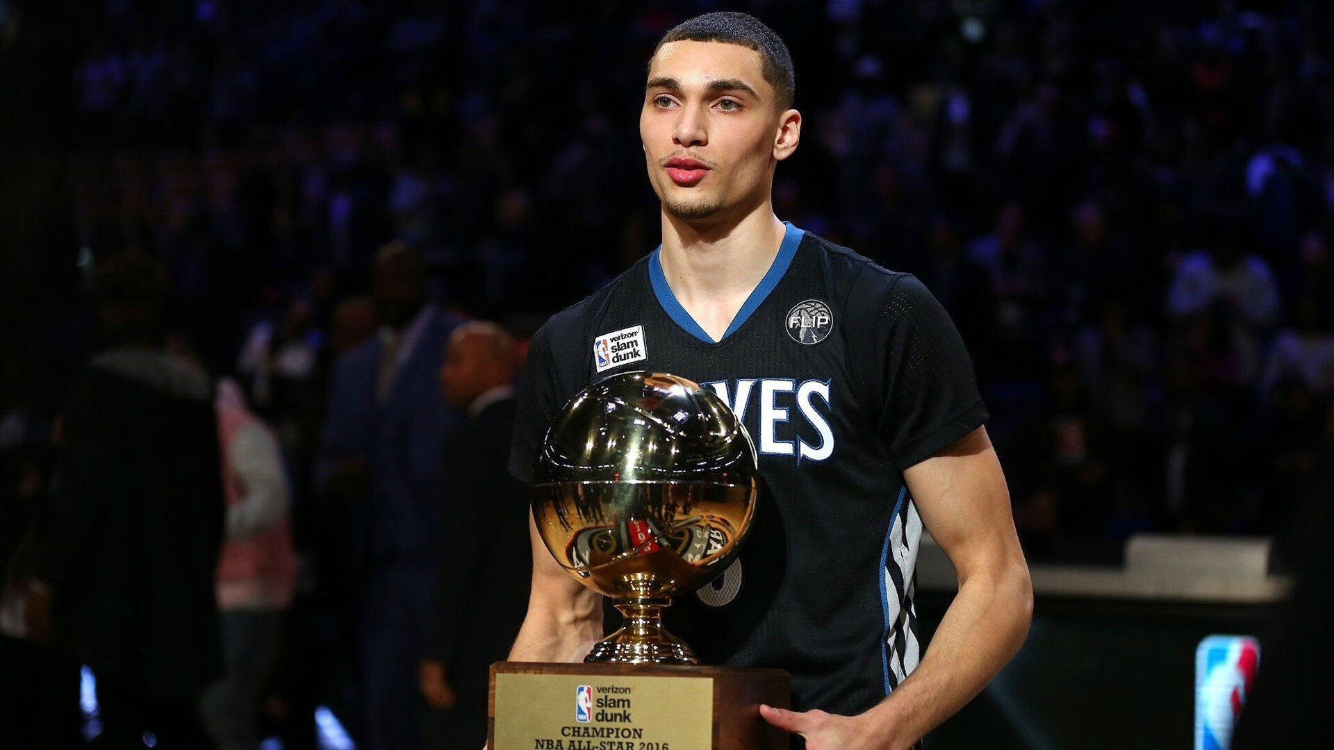 爱游戏体育APP下载-特色篮球赛事丰富多彩，助力体育+文化的多元融合，篮球特色活动